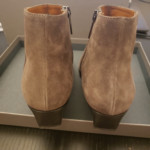 Aquatalia Fire Suede Booties Size 7.5M - Picture 6 of 8